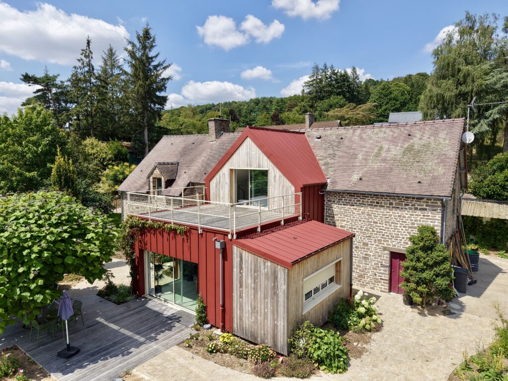 Extension en bois d&rsquo;une maison, Normandie